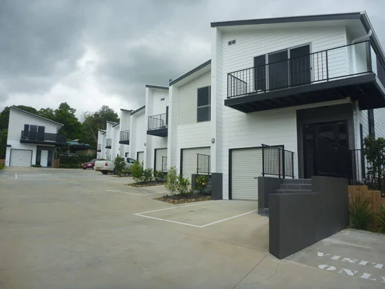 Set-townhouses-Nambour1
